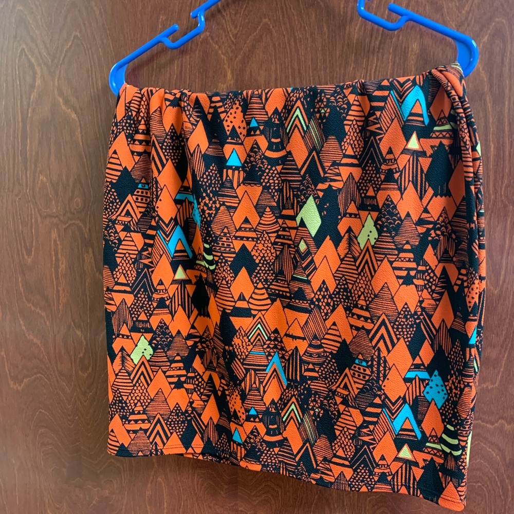 Lularoe skirt